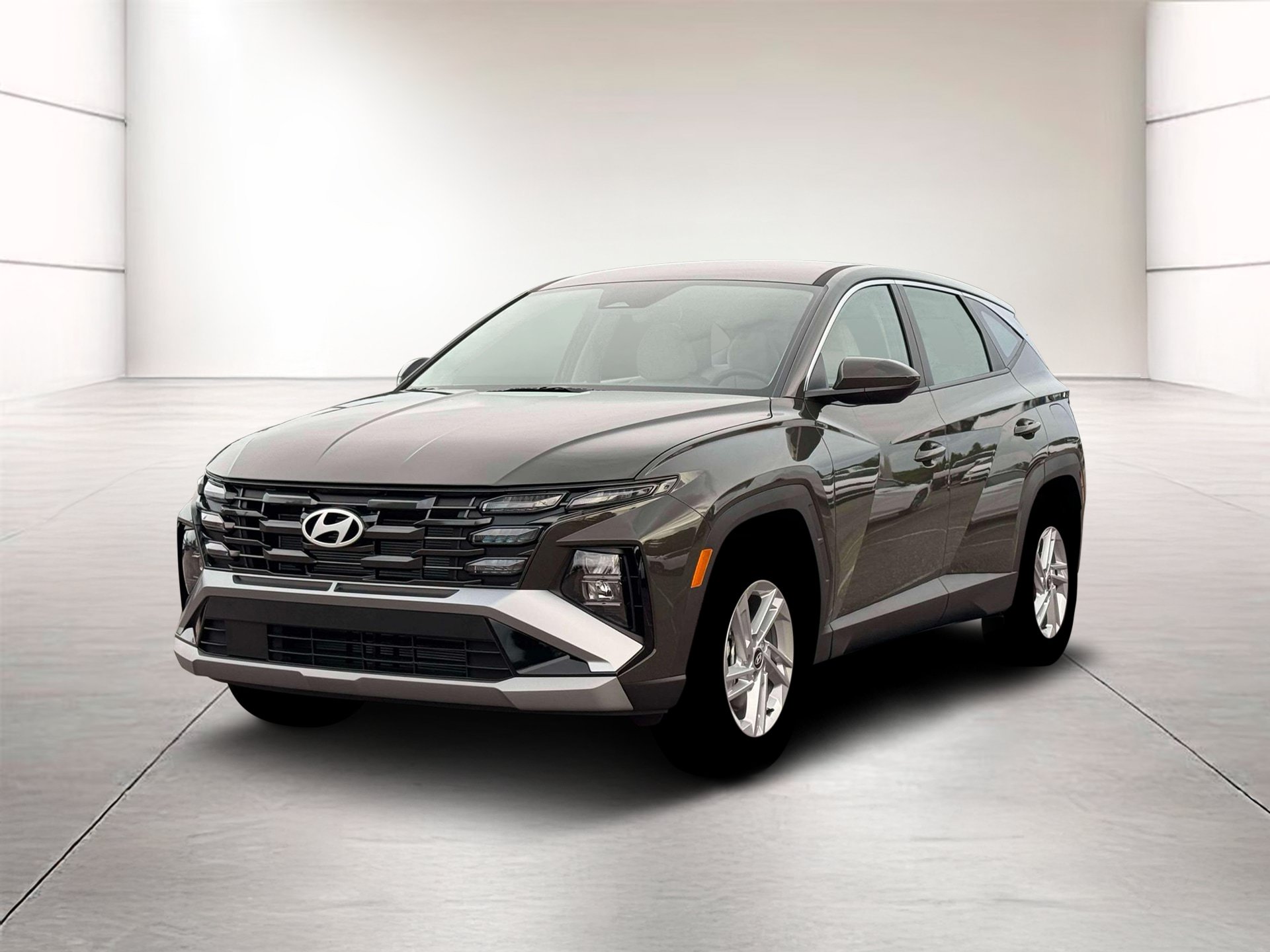 New 2026 Hyundai Tucson SE FWD image 1
