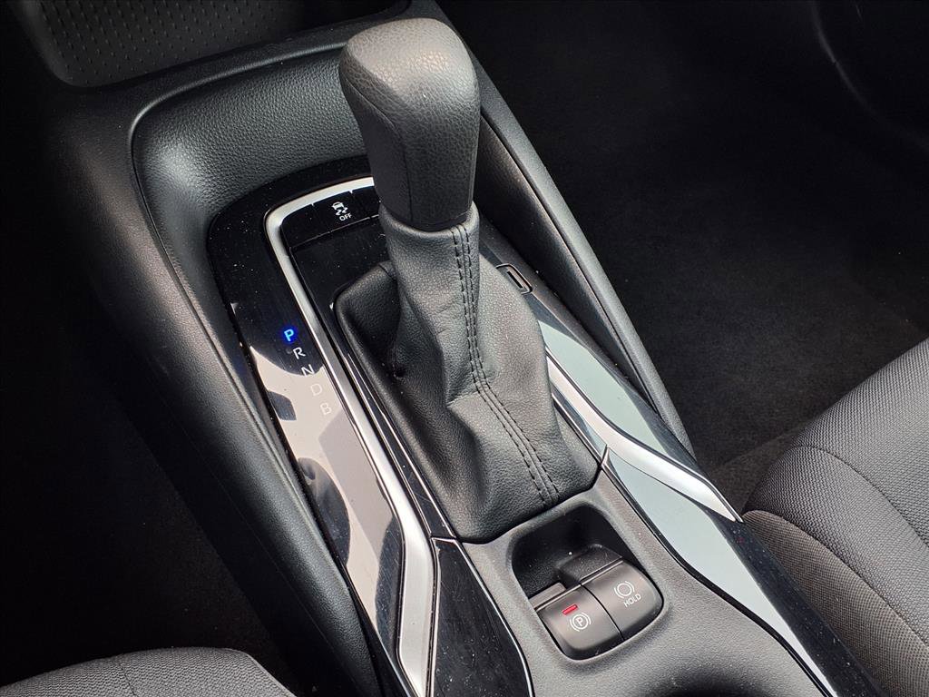 Used 2022 Toyota Corolla LE image 10