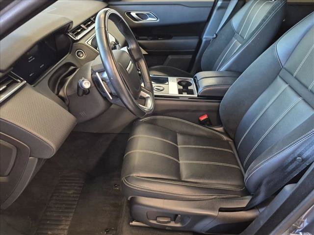 Used 2019 Land Rover Range Rover Velar R-Dynamic SE AWD/4WD image 17