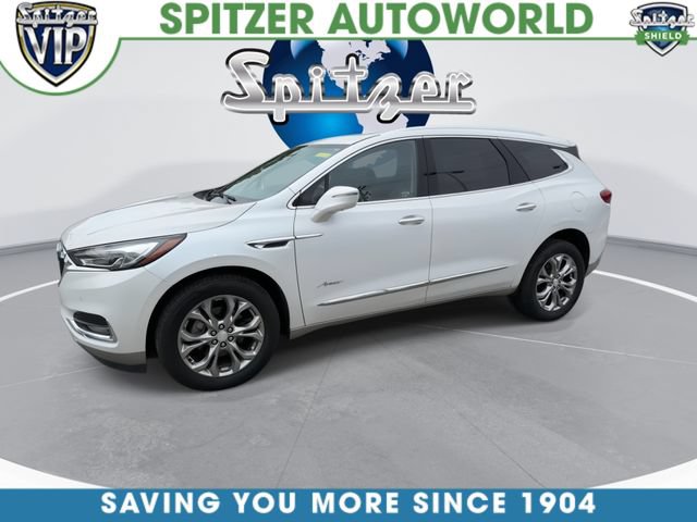 Used 2018 Buick Enclave Avenir w/ Avenir Technology Package AWD/4WD image 4