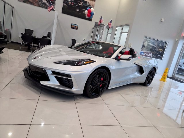 Used 2026 Chevrolet Corvette Stingray Preferred Conv w/ 2LT RWD image 4
