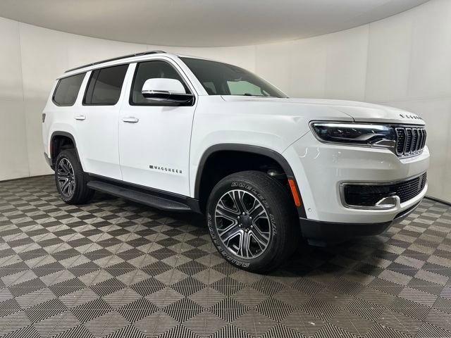 Used 2022 Jeep Wagoneer Series III w/ Flexible Seating Group image 2