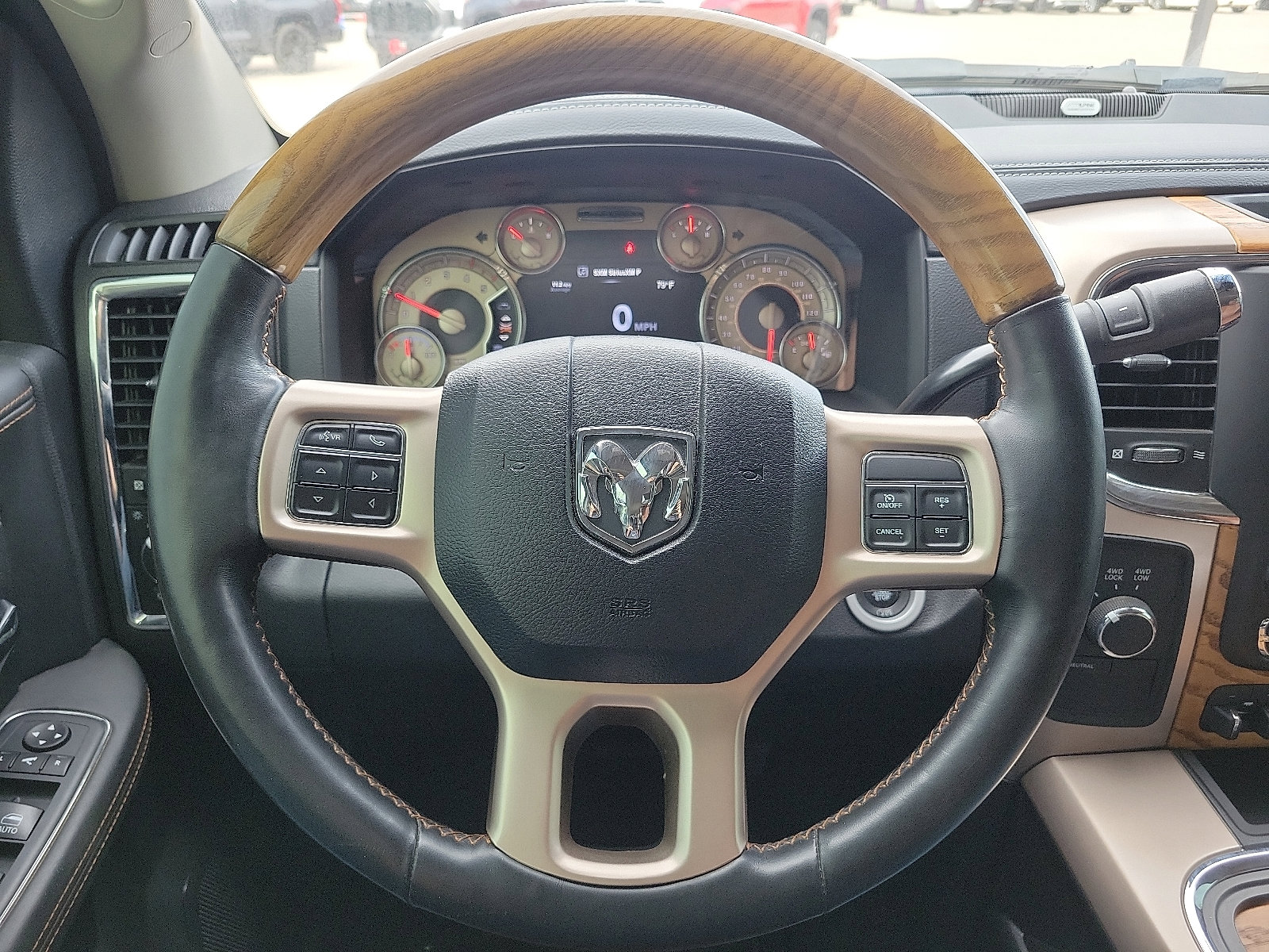 Used 2018 RAM 3500 Laramie Longhorn image 19