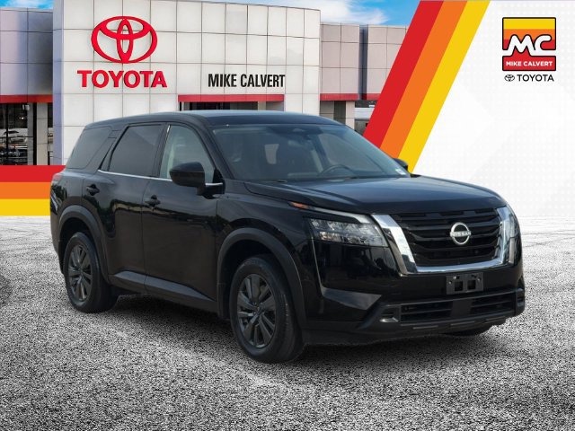 Used 2024 Nissan Pathfinder S w/ Cargo Package FWD image 7