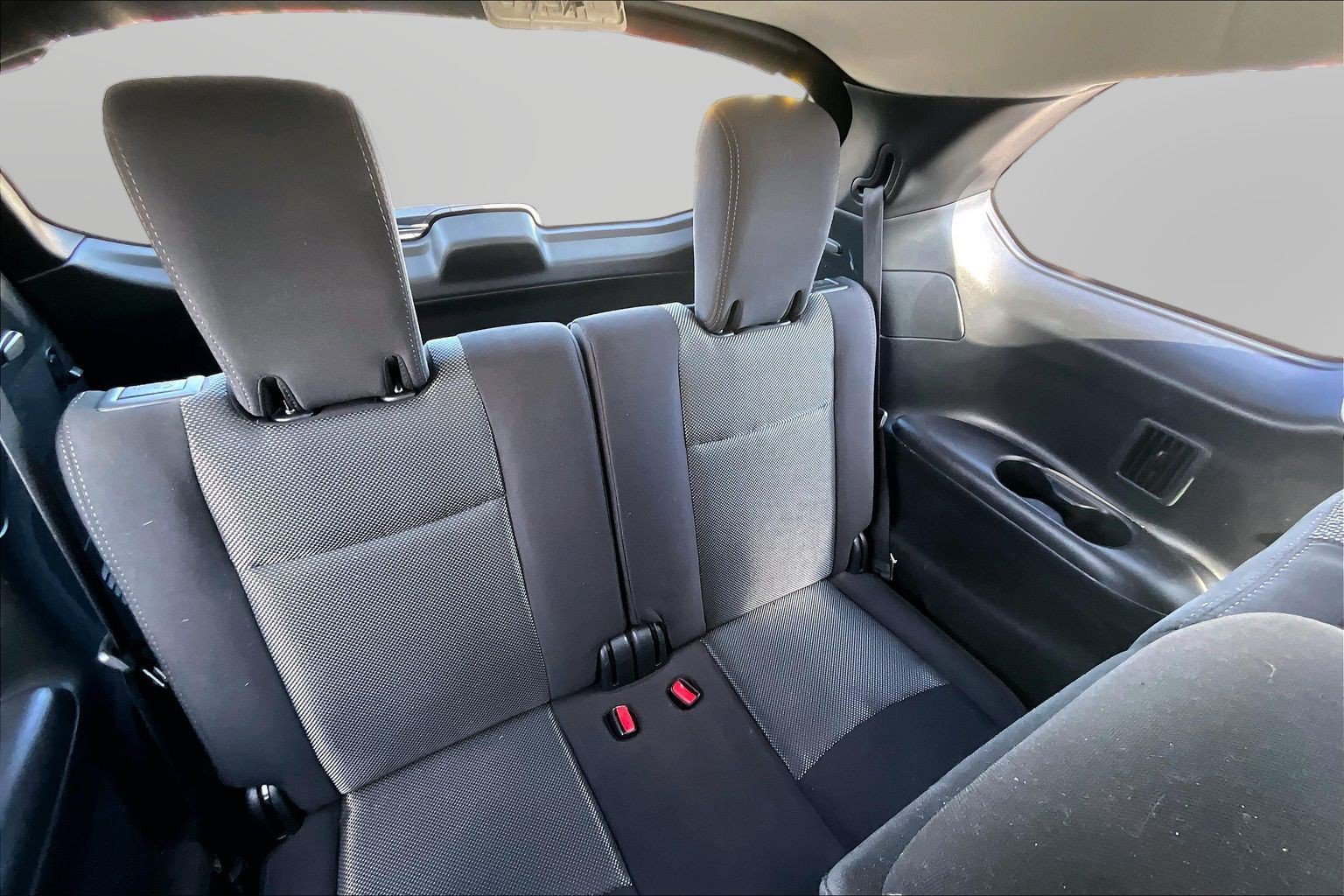 Used 2020 Nissan Pathfinder SV FWD image 18