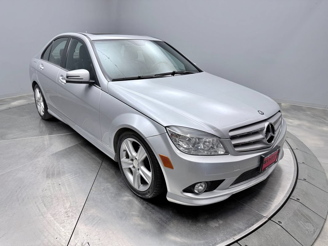 Used 2010 Mercedes-Benz C 300 4MATIC Sedan image 3