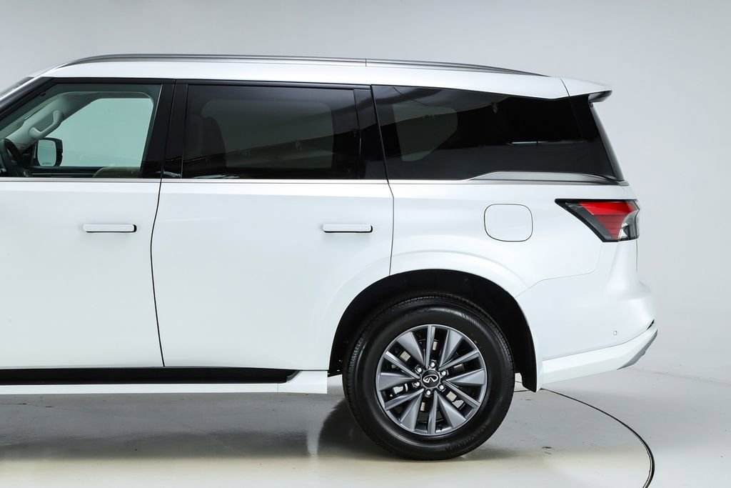 New 2026 INFINITI QX80 Pure w/ Cargo Package AWD/4WD image 4