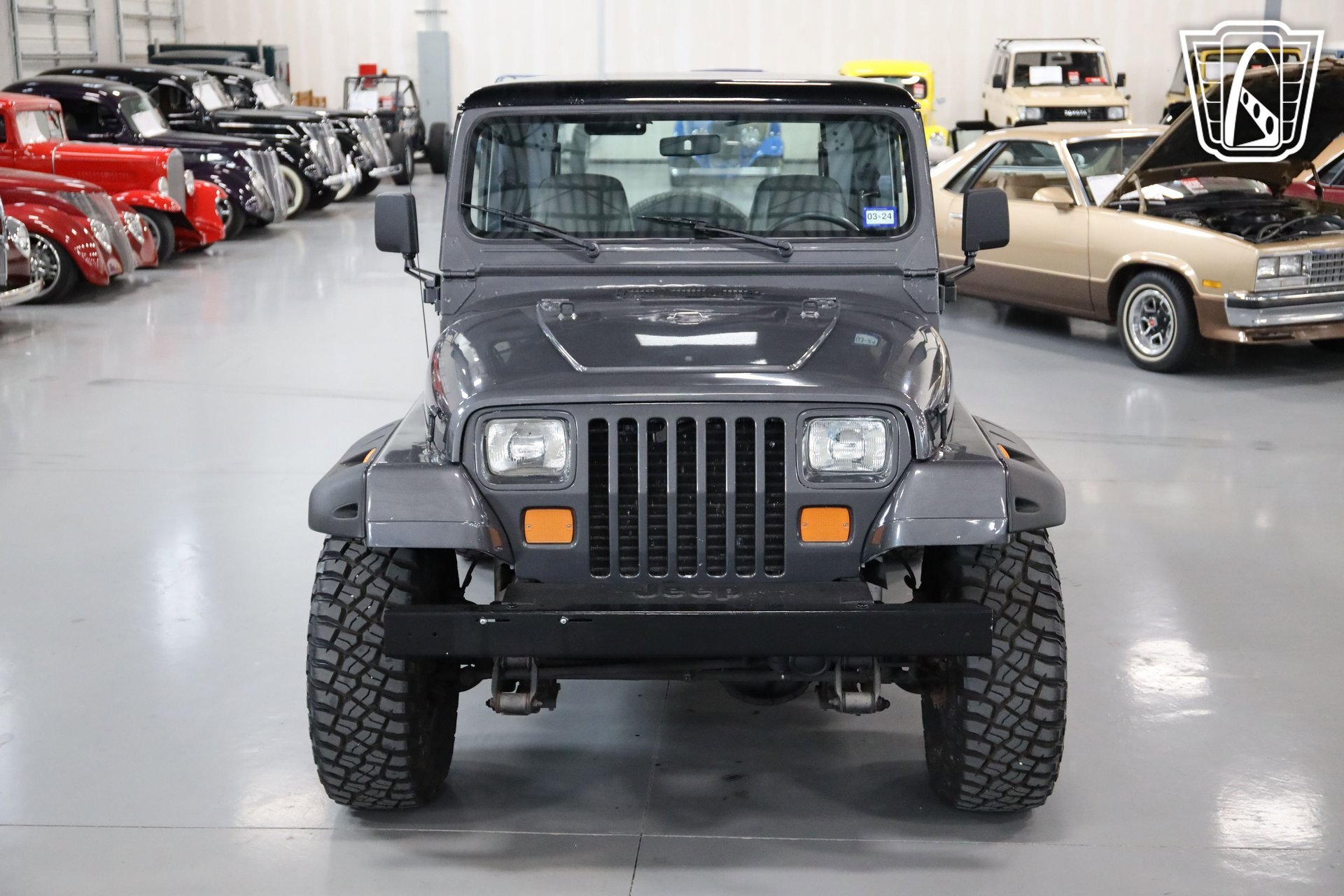 Used 1988 Jeep Wrangler 4WD image 3