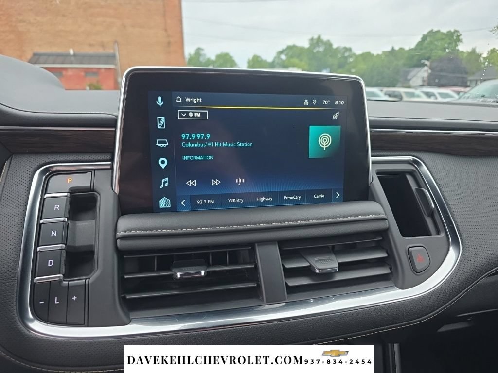 Used 2024 Chevrolet Suburban Premier AWD/4WD image 15