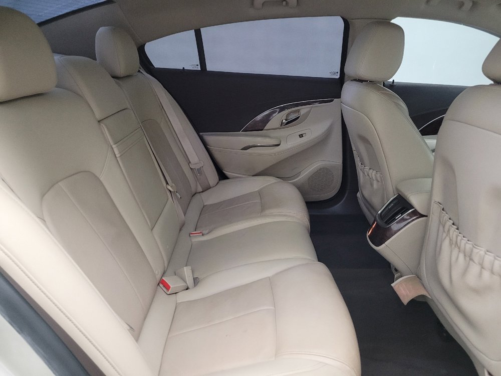 Used 2015 Buick LaCrosse Premium image 19