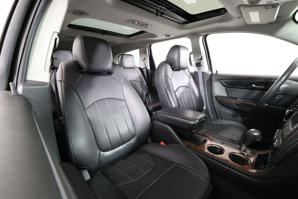 Used 2014 Chevrolet Traverse LTZ w/ LPO, 'HIT The Road' Package image 25