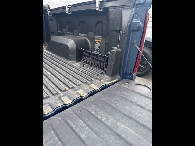 Used 2024 Chevrolet Silverado 1500 LT image 11