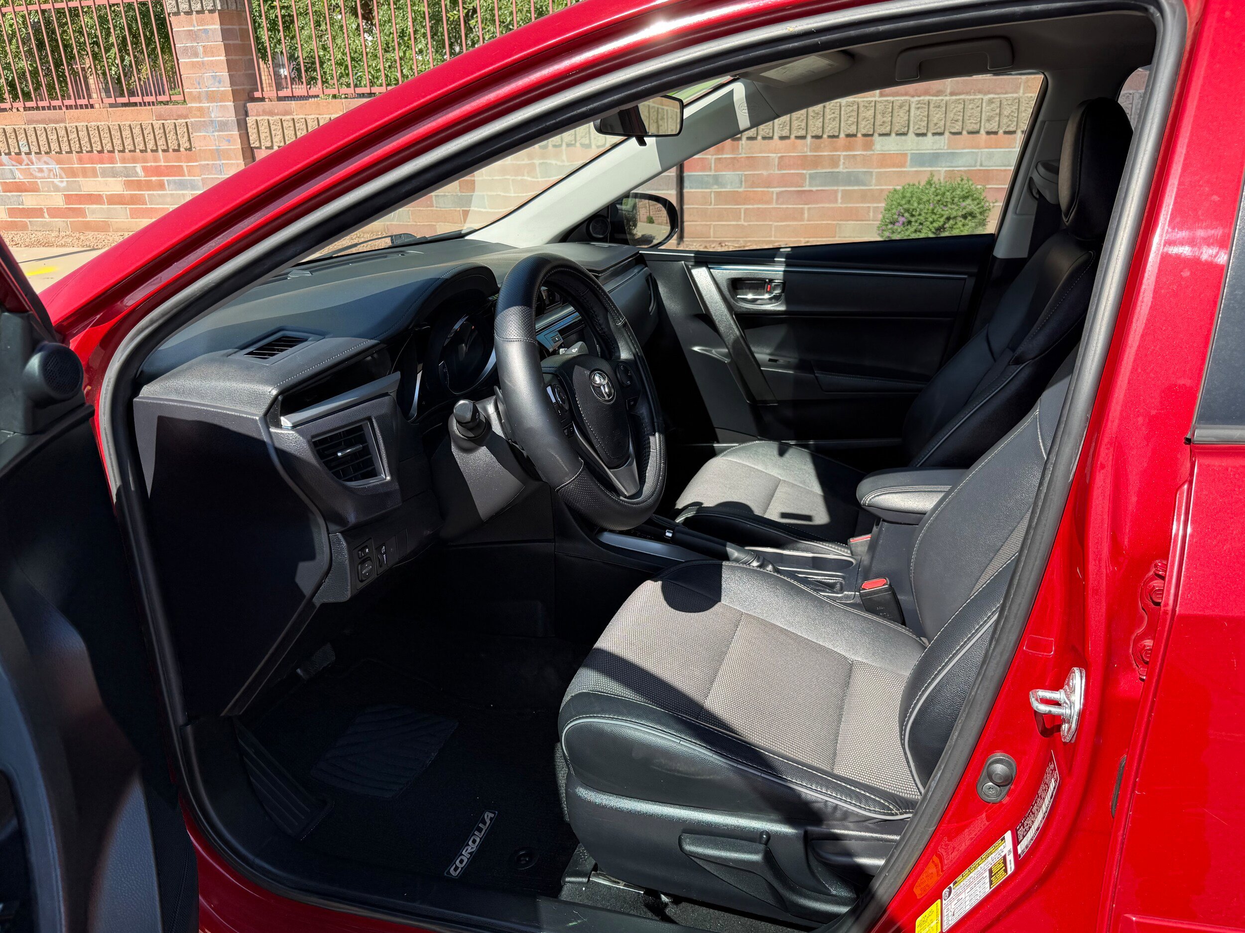 Used 2016 Toyota Corolla S FWD image 6