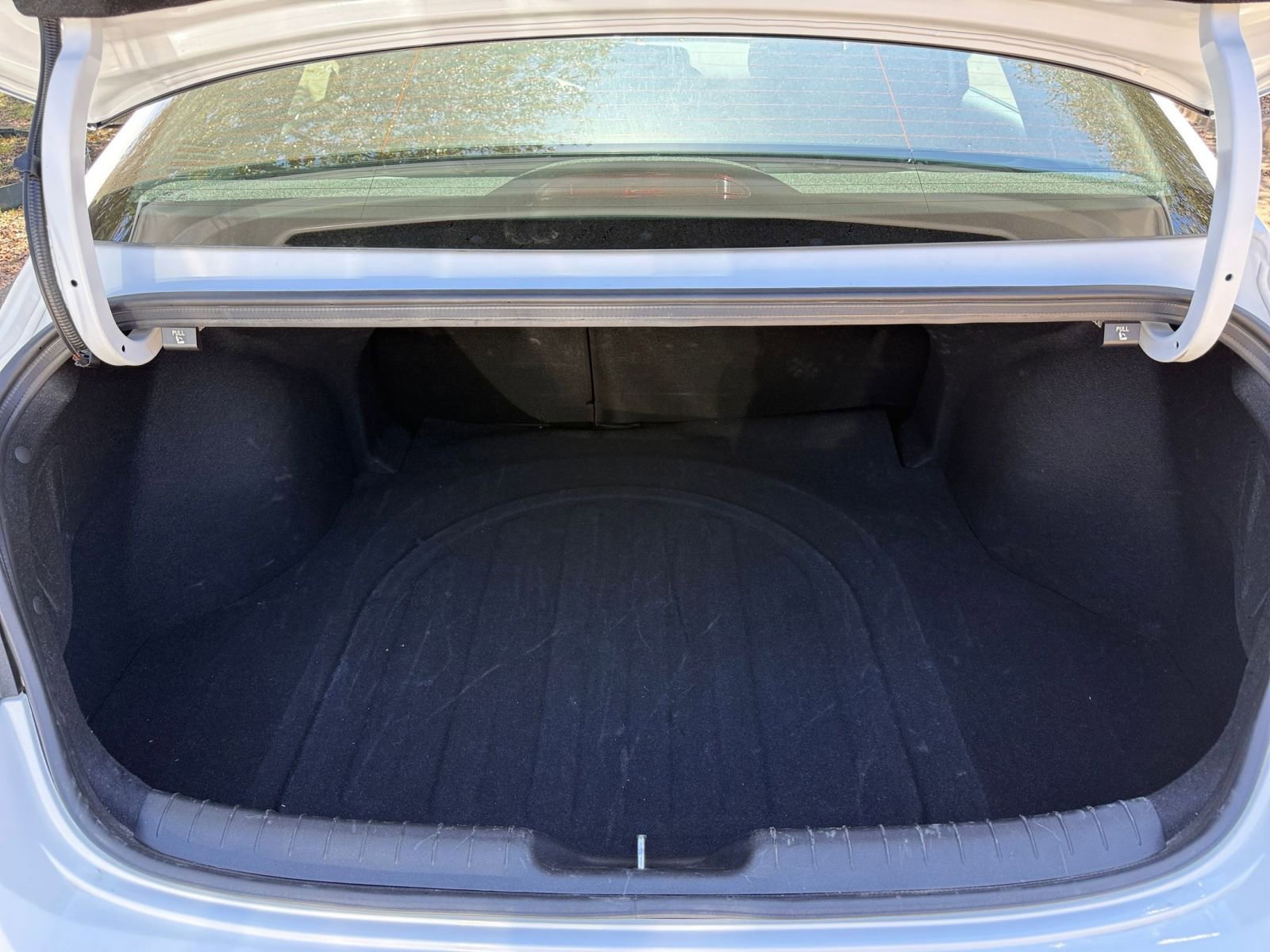 Used 2025 Hyundai Elantra SEL image 33