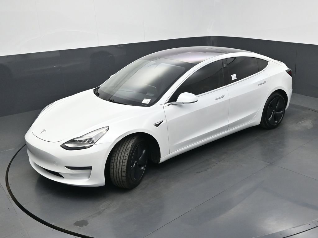 Used 2019 Tesla Model 3 Standard Range Plus image 31