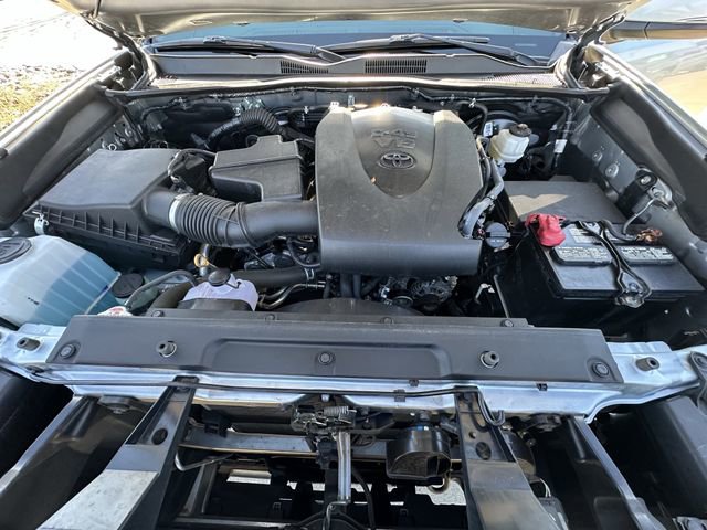 Used 2023 Toyota Tacoma TRD Sport image 31