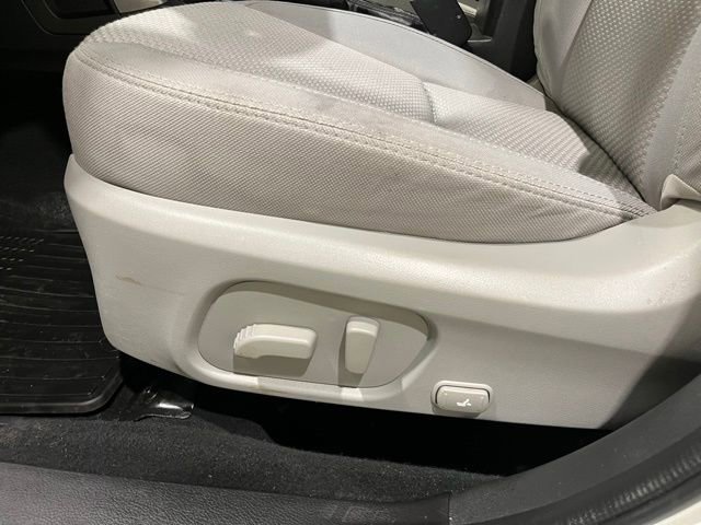 Used 2014 Subaru Forester 2.5i Premium w/ All-Weather Package image 35