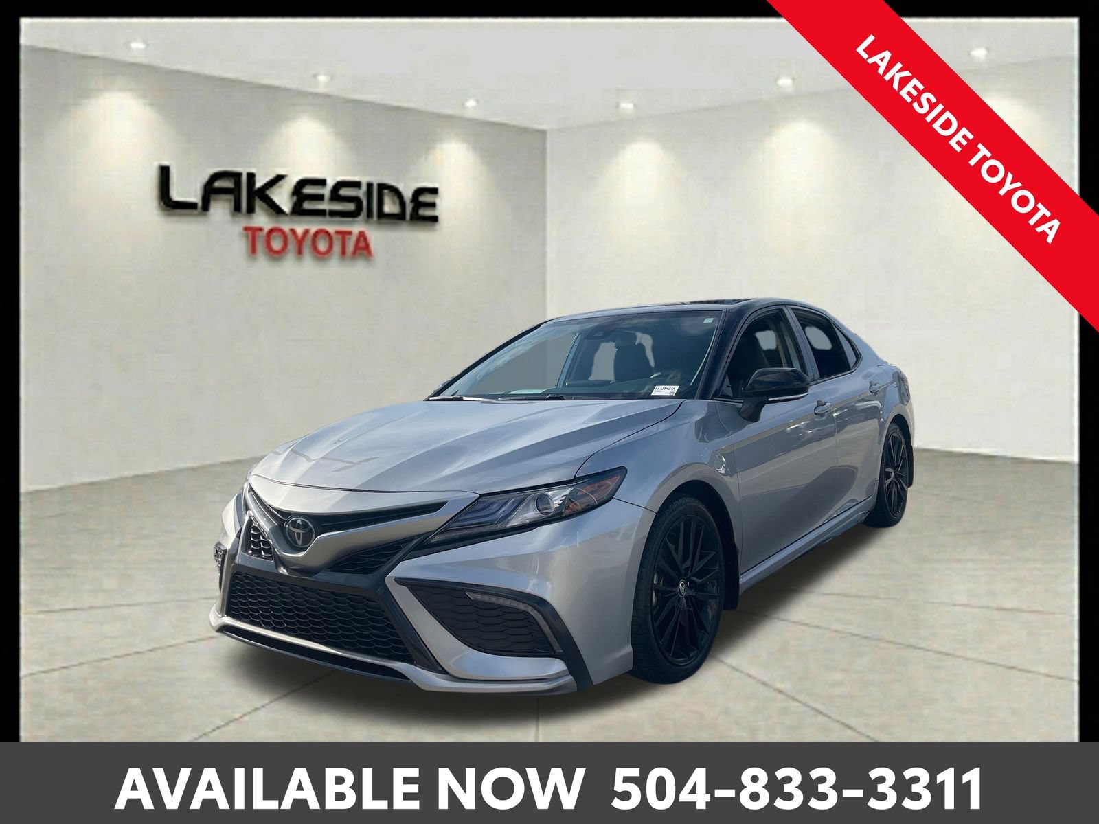 Used 2024 Toyota Camry XSE FWD image 1