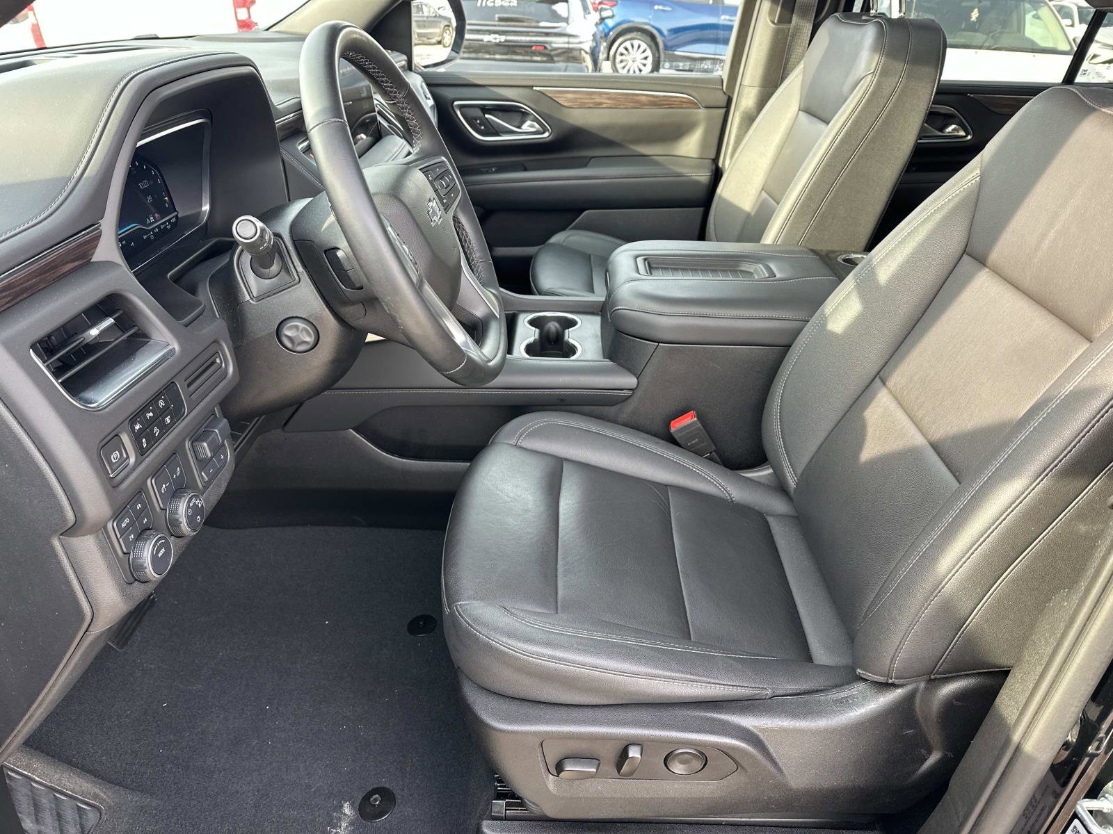 Certified 2023 Chevrolet Tahoe Z71 w/ Luxury Package image 22