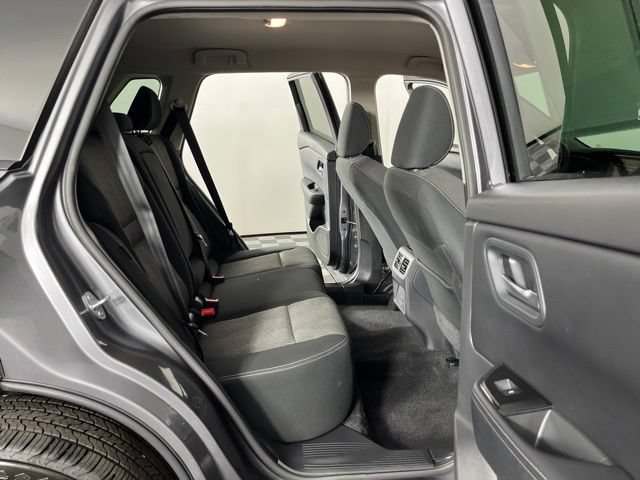 Certified 2025 Nissan Rogue SV FWD image 45