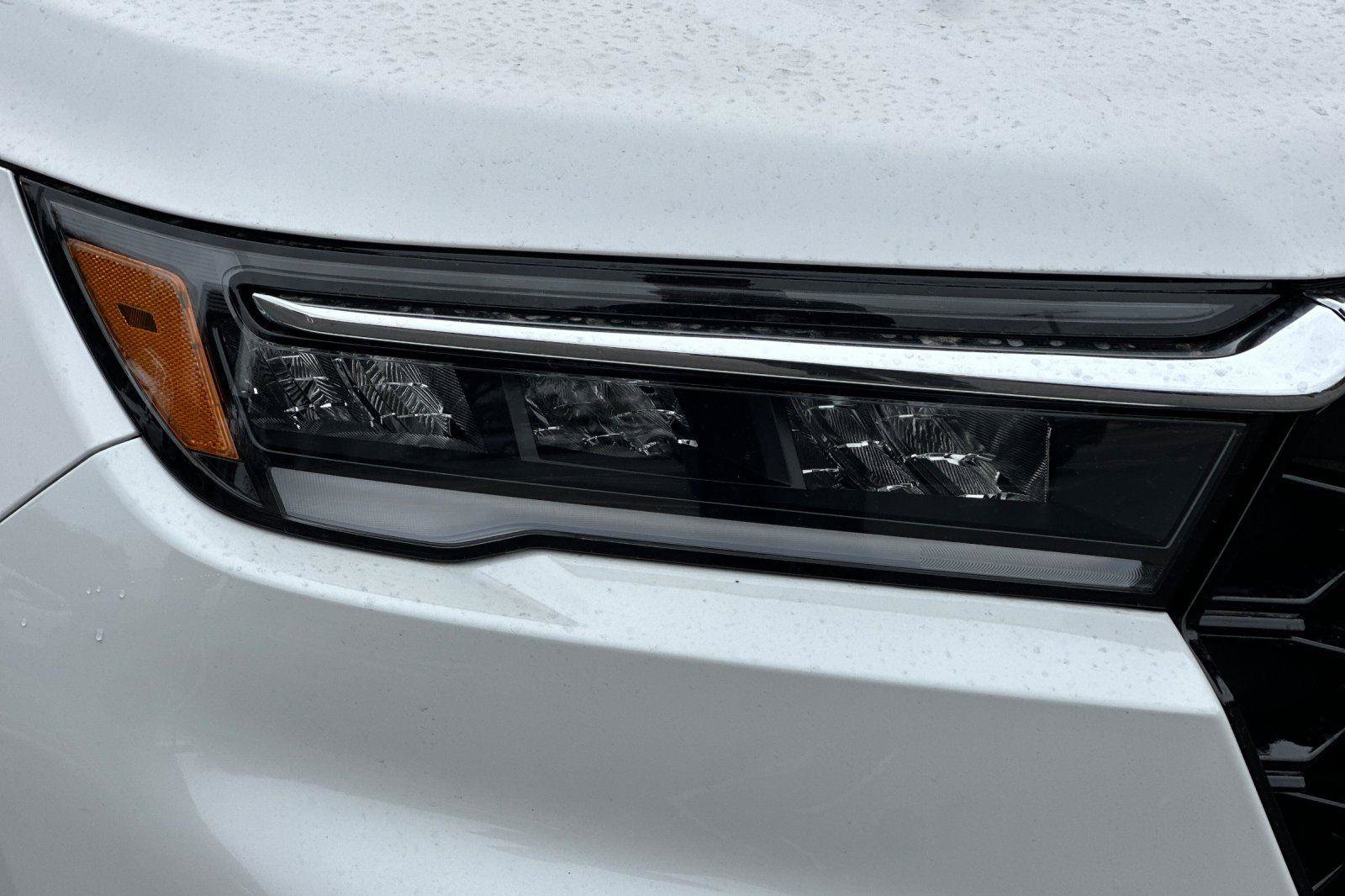 New 2025 Honda Pilot Elite image 27