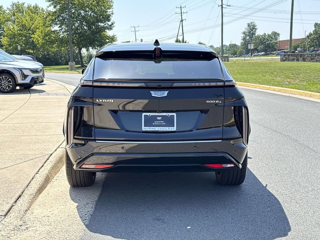 Certified 2025 Cadillac Lyriq Luxury w/ LPO, Floor Liner Package AWD/4WD image 24