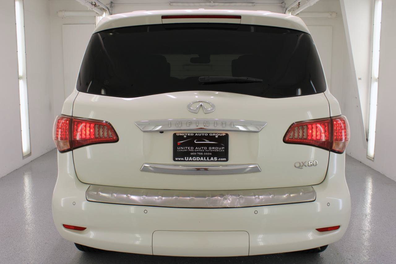 Used 2016 INFINITI QX80 2WD w/ Deluxe Technology Package image 8