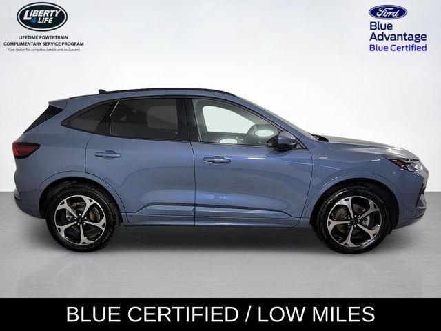 Certified 2023 Ford Escape ST-Line Select w/ Tech Pack #2 AWD/4WD image 2