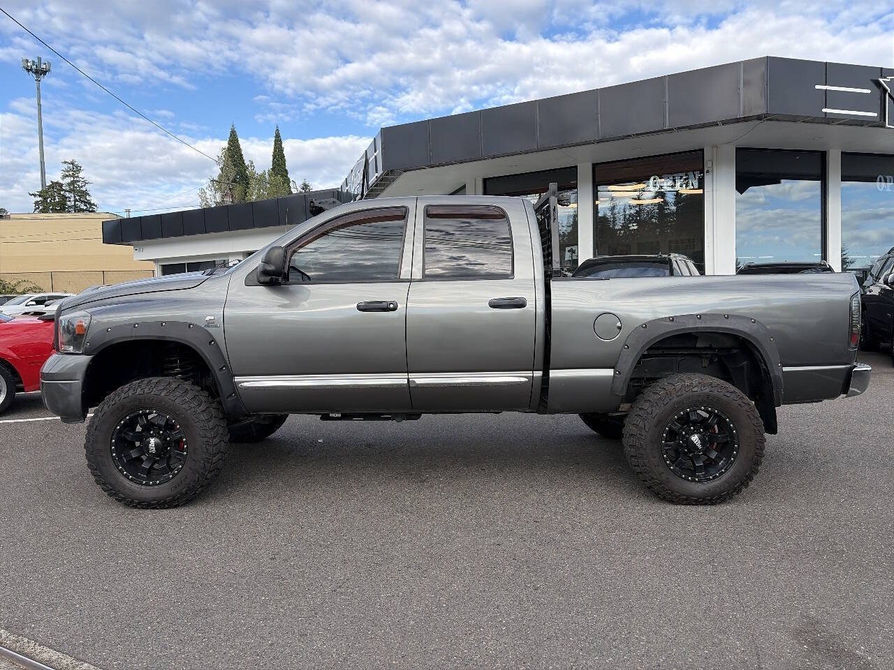 Used 2008 Dodge Ram 2500 Truck Laramie w/ Trailer Tow Group AWD/4WD image 2
