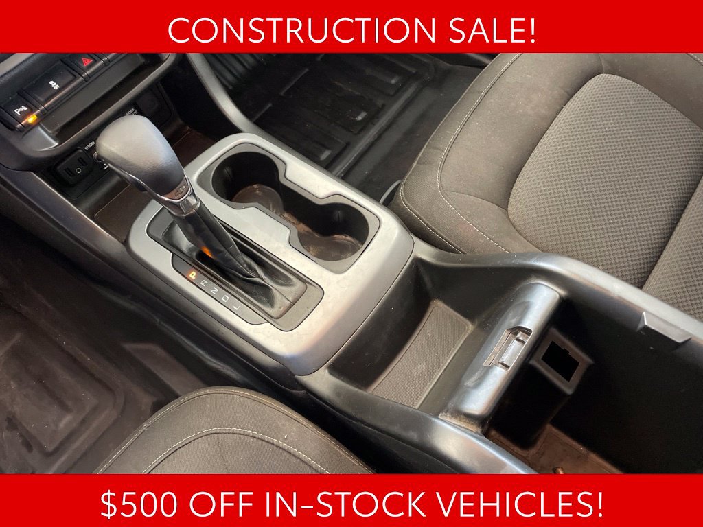 Used 2022 Chevrolet Colorado LT w/ Fleet Safety Package RWD image 9