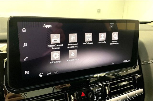 New 2026 Nissan Pathfinder Platinum image 28