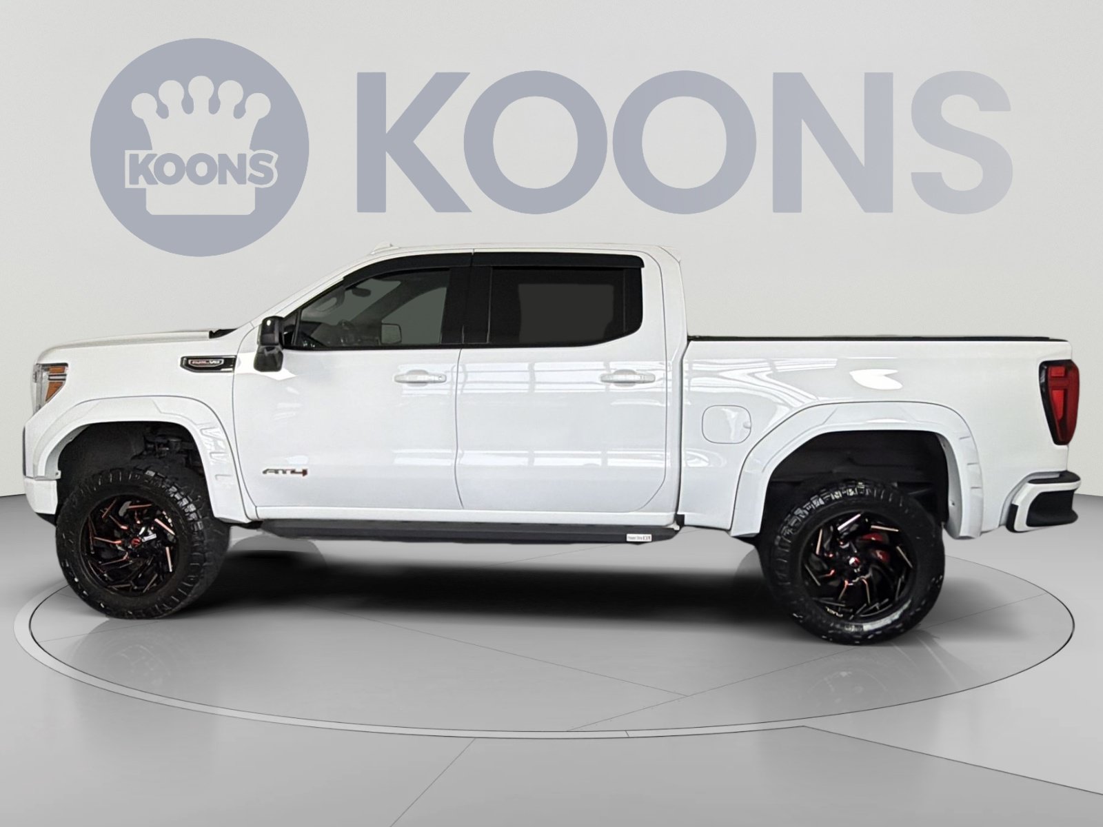 Used 2019 GMC Sierra 1500 AT4 w/ AT4 Premium Package AWD/4WD image 2