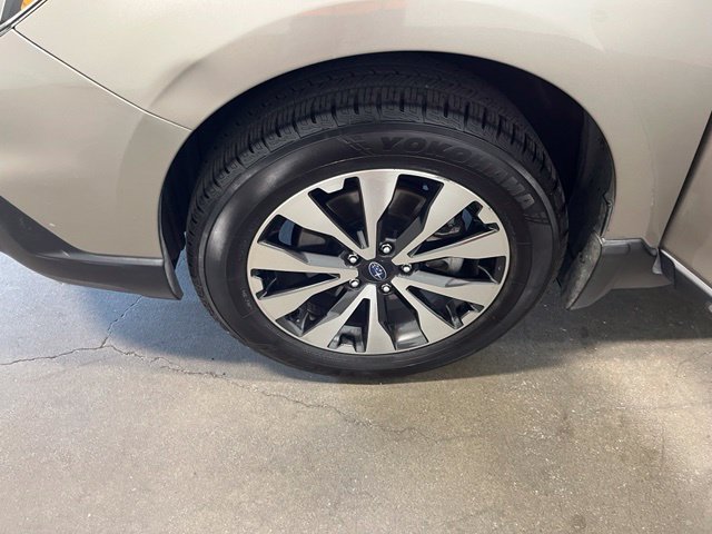 Used 2016 Subaru Outback 2.5i Limited AWD/4WD image 31