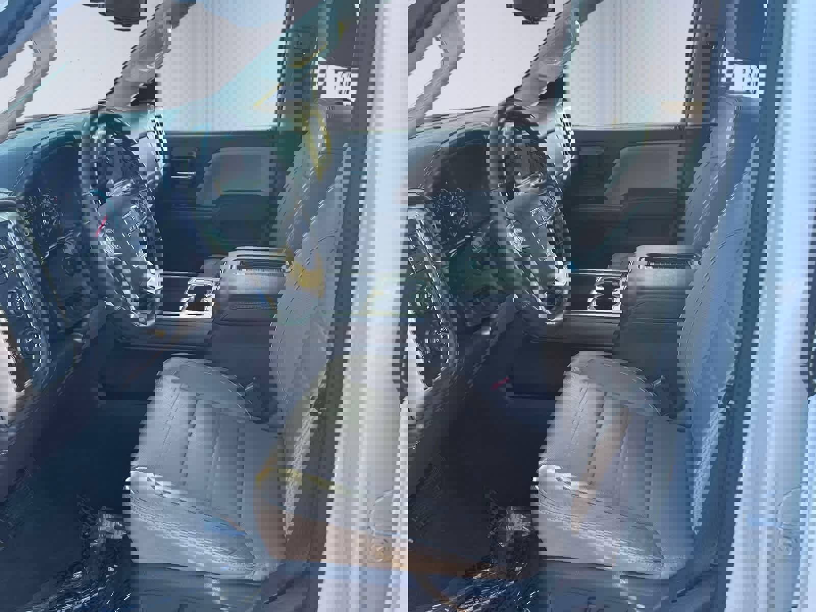 Used 2017 GMC Sierra 2500 Denali w/ Suspension Package, Off-Road image 13