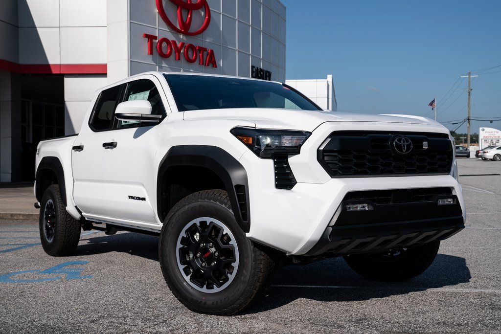 New 2025 Toyota Tacoma TRD Off-Road image 1