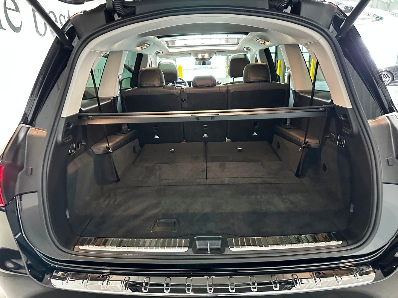 New 2026 Mercedes-Benz GLS 450 4MATIC image 17
