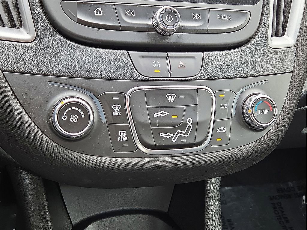 Used 2024 Chevrolet Malibu LS FWD image 28