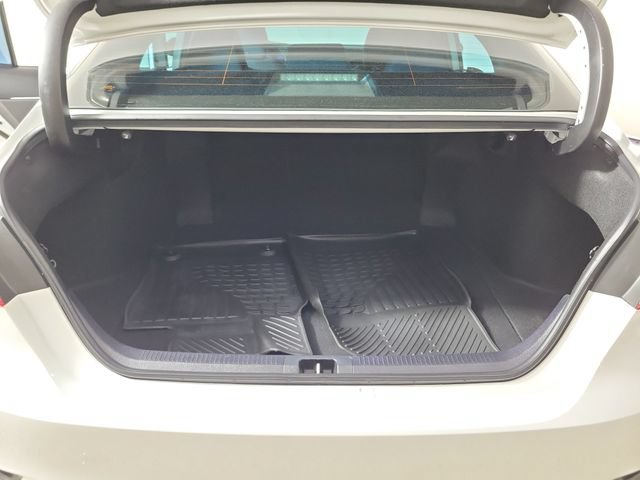 Used 2022 Toyota Camry LE FWD image 10