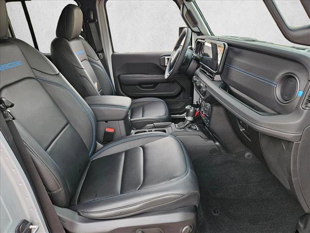 Used 2024 Jeep Wrangler Unlimited Rubicon 4xe AWD/4WD image 24