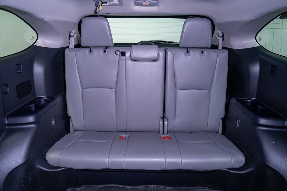 Used 2022 Toyota Highlander XLE AWD/4WD image 21