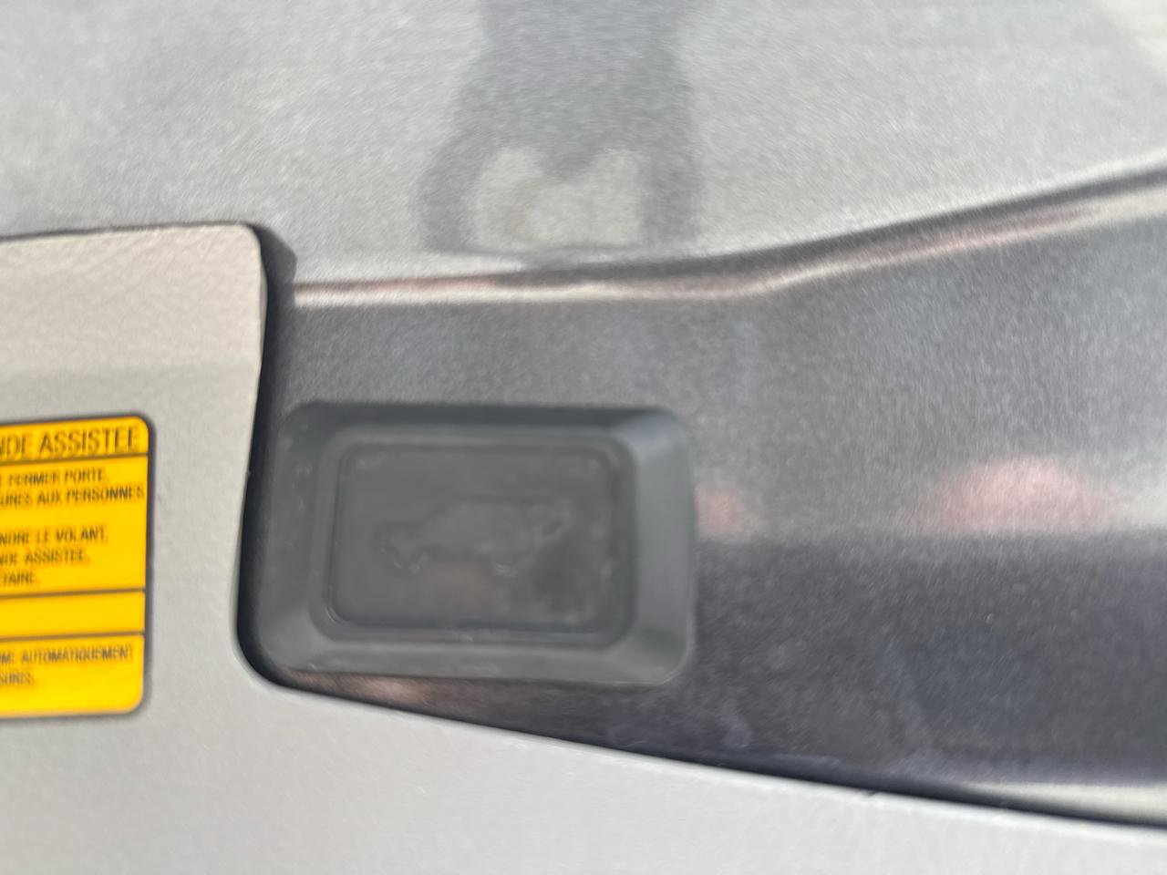 Used 2012 Toyota Highlander SE FWD image 49