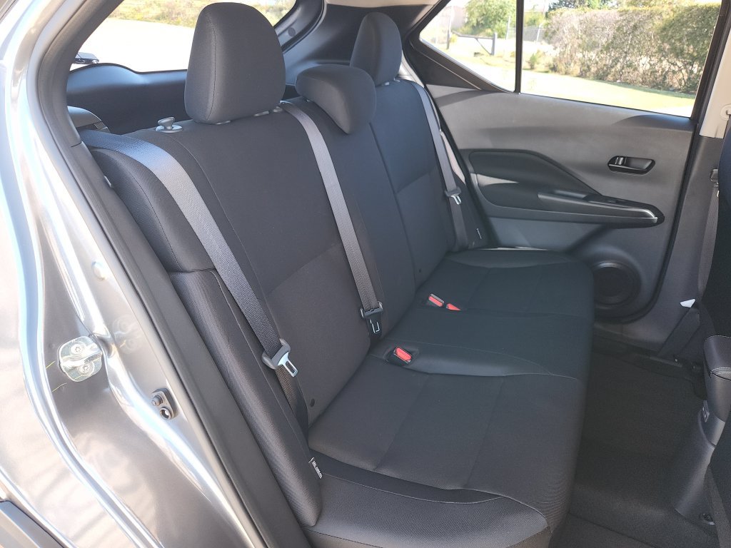 Used 2025 Nissan Kicks Play S FWD image 15