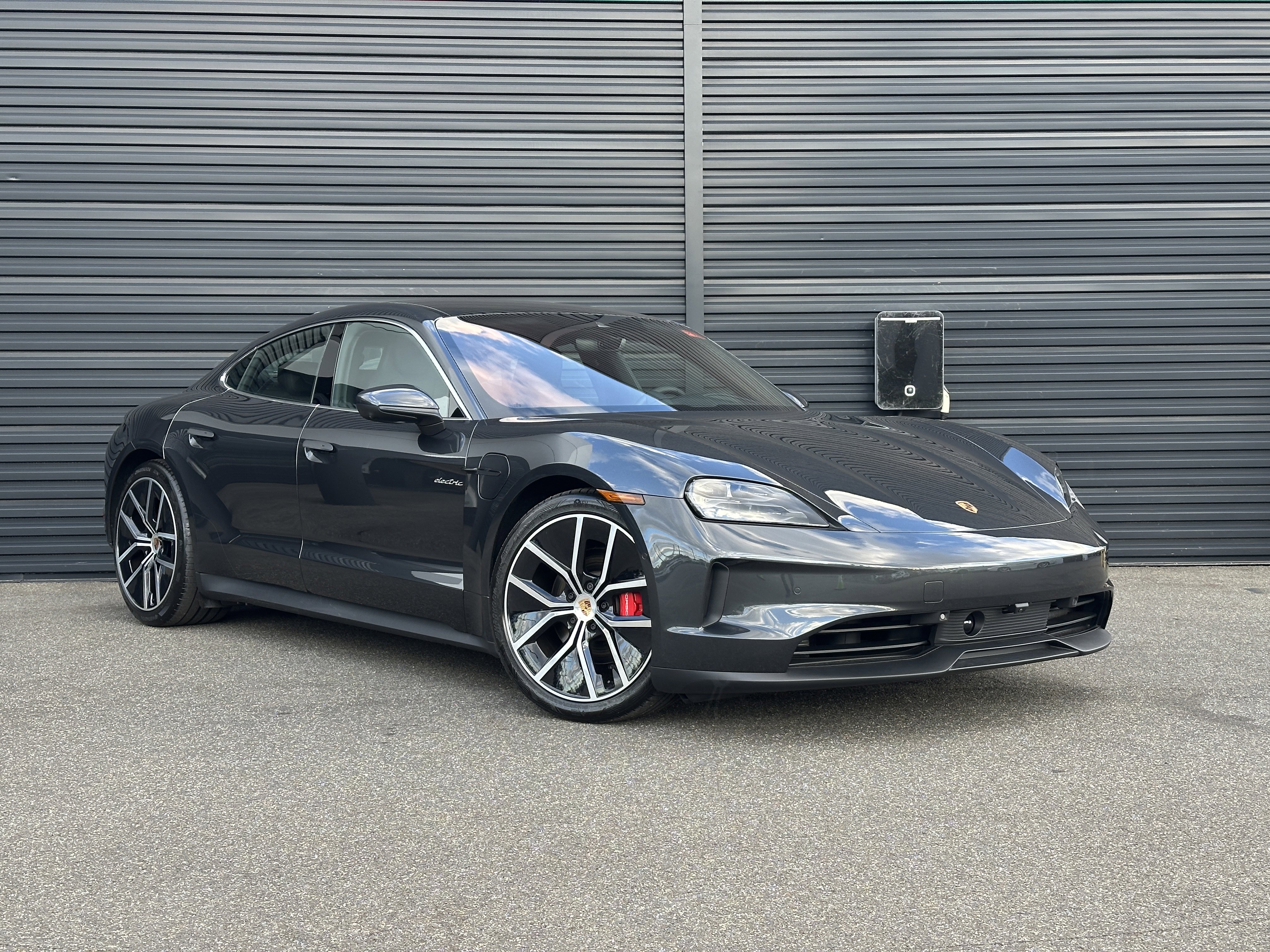 New 2026 Porsche Taycan 4S image 10