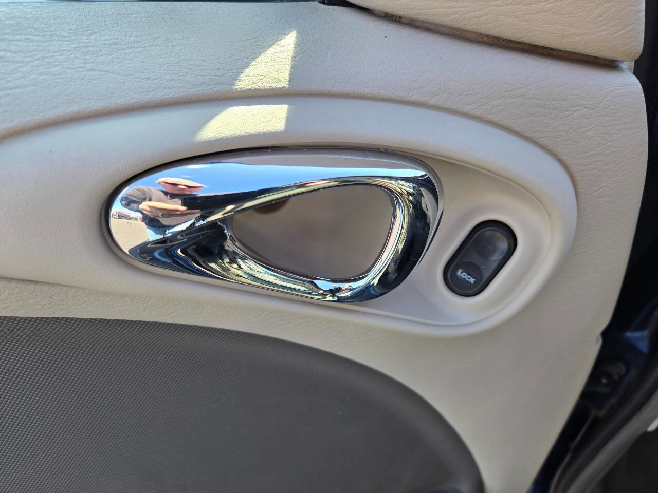 Used 2002 Chrysler PT Cruiser Limited image 15