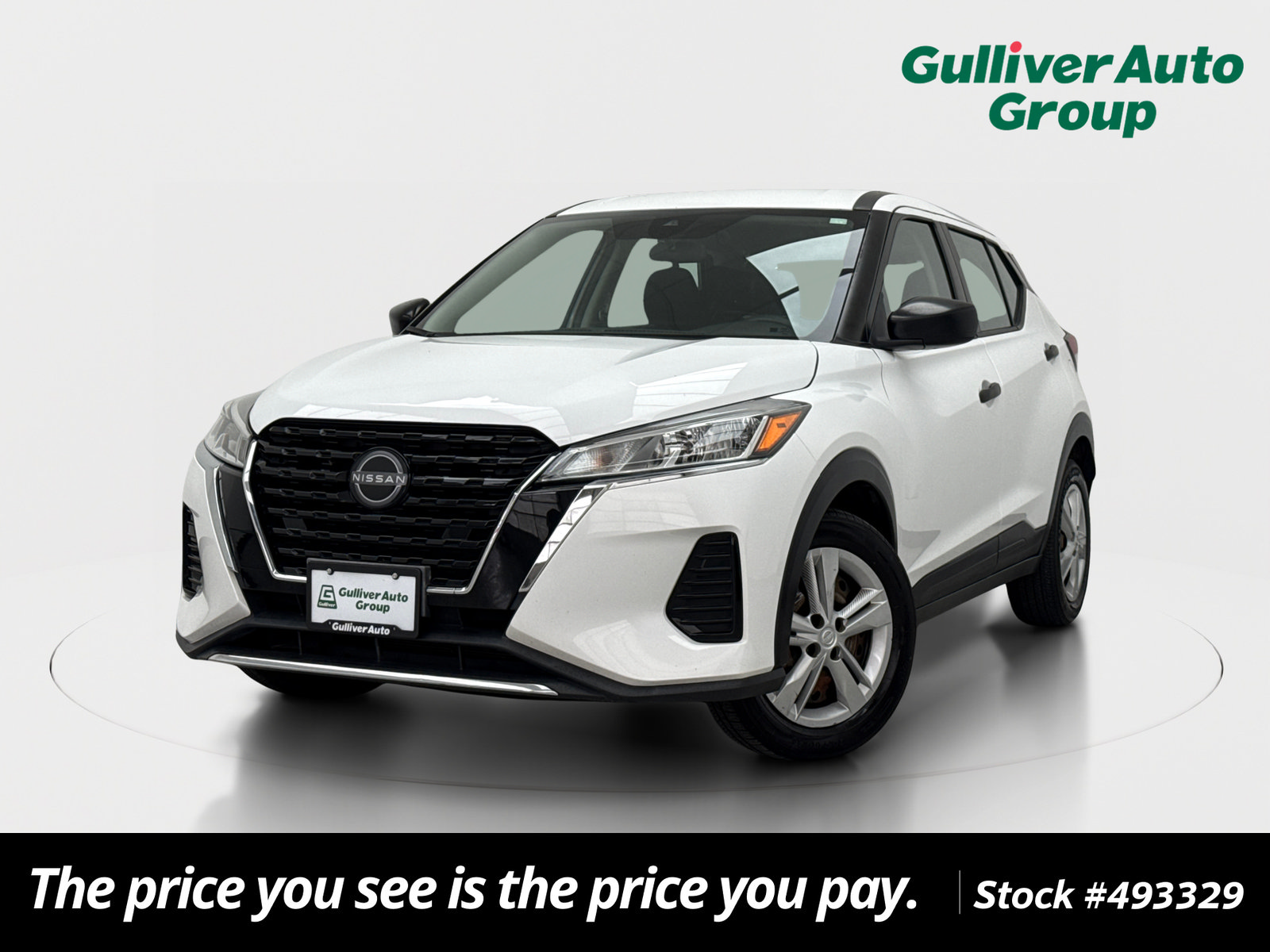 Used 2023 Nissan Kicks S FWD image 1