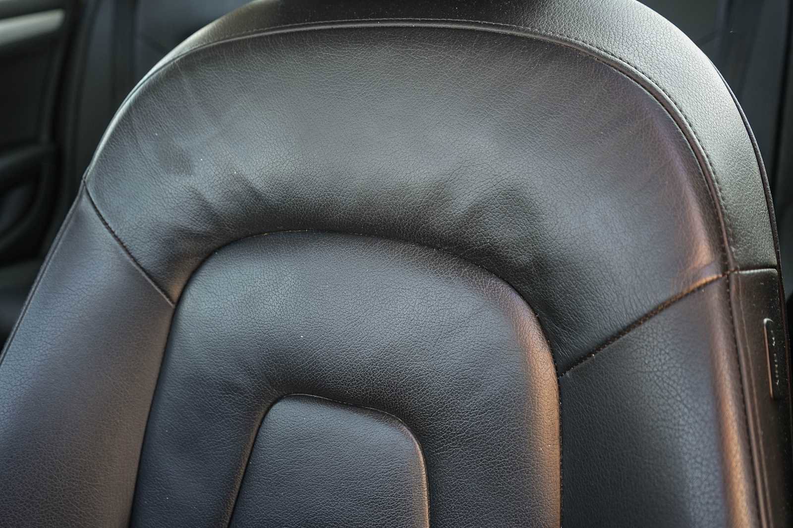 Used 2015 Audi A4 2.0T Premium w/ Audi MMI Navigation image 24