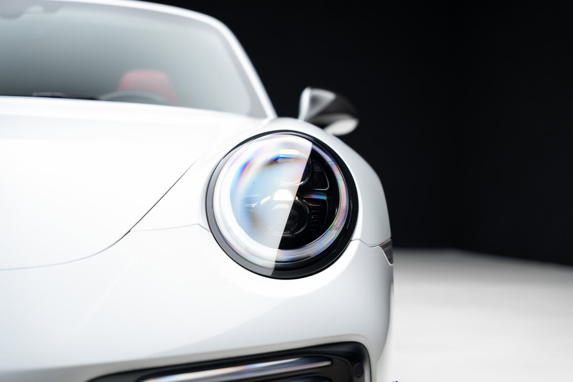 Used 2019 Porsche 911 Turbo image 12