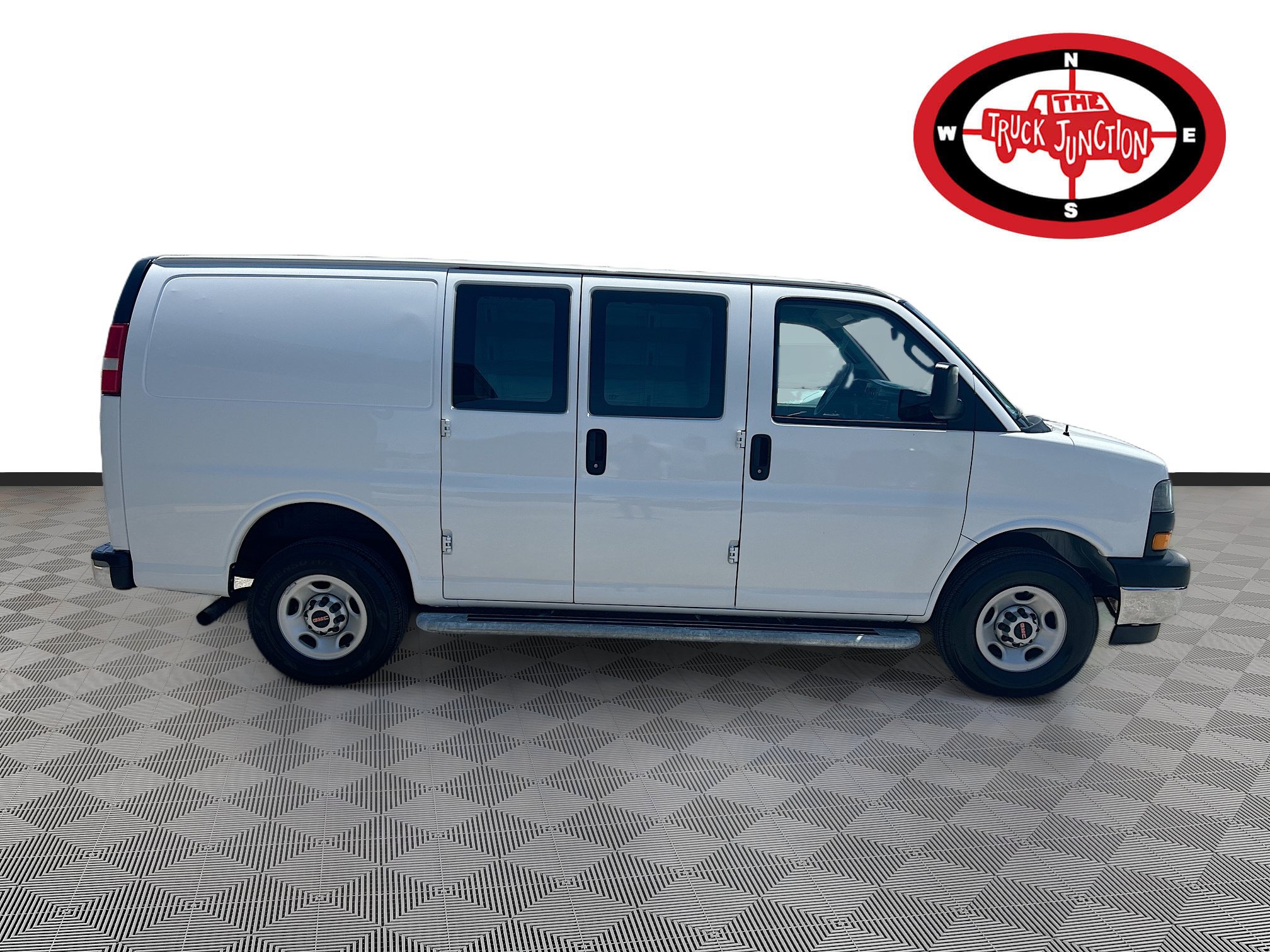 Used 2023 GMC Savana 2500 w/ Driver Convenience Package RWD image 8