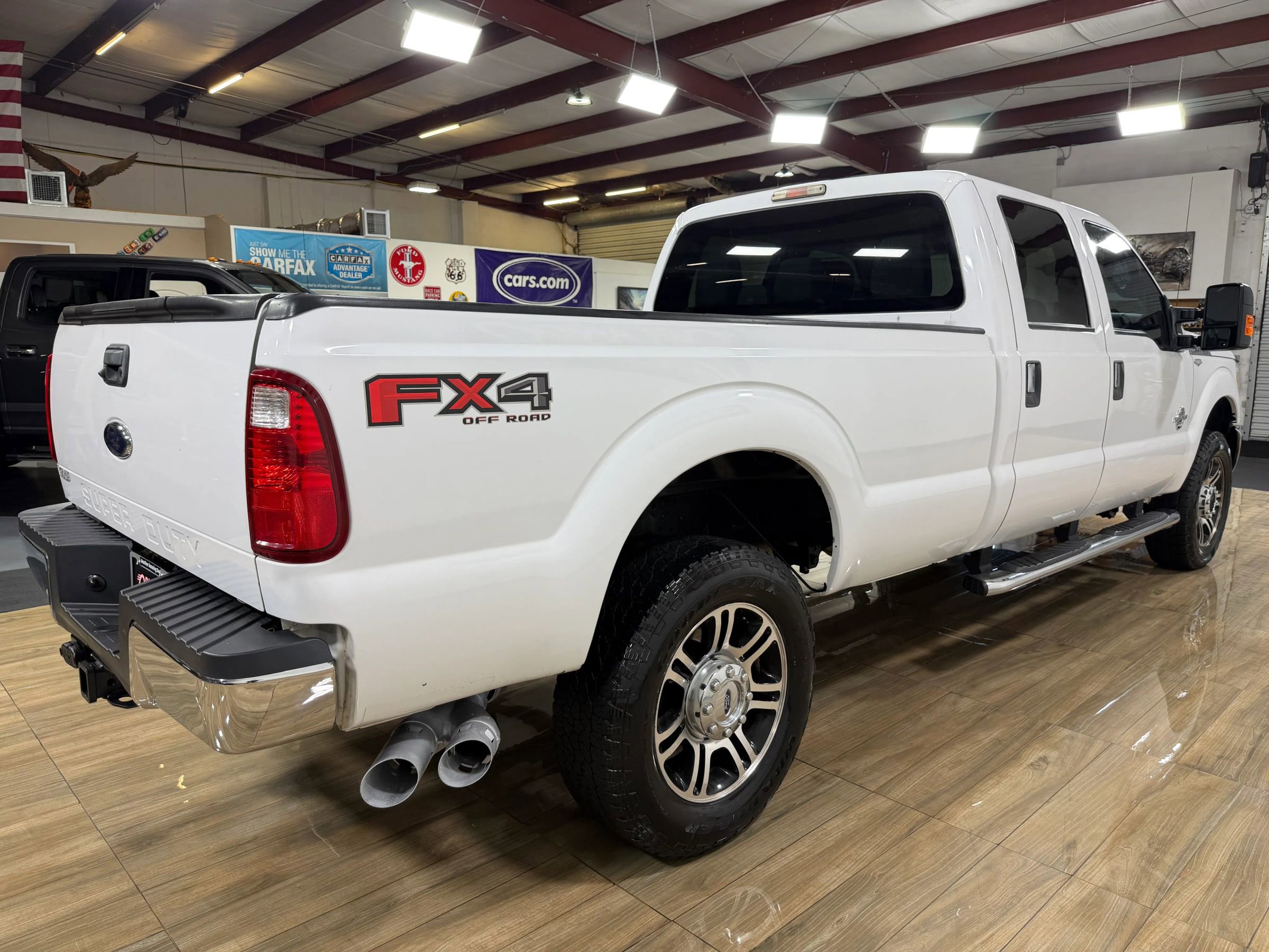 Used 2015 Ford F350 XLT AWD/4WD image 5