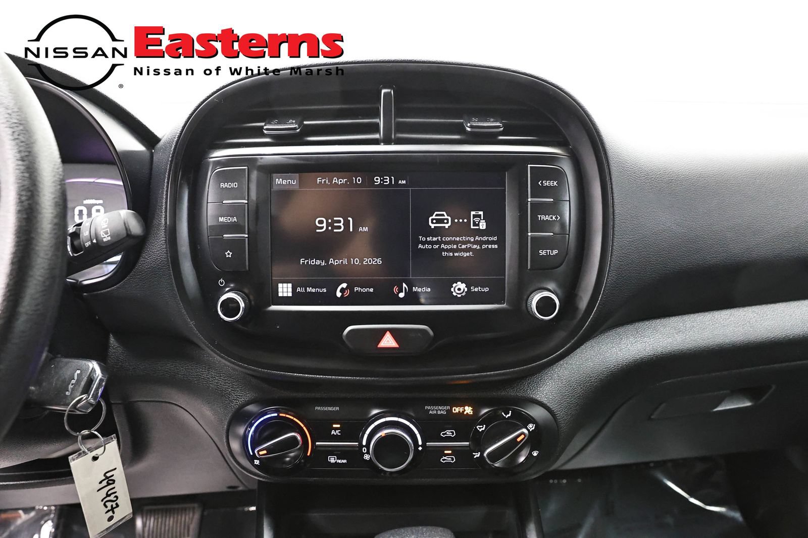 Used 2024 Kia Soul LX w/ Option Group 015 FWD image 12